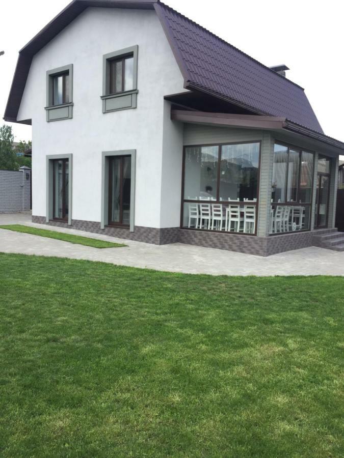 Shale Na Polotskoy Villa Babrujsk Eksteriør billede